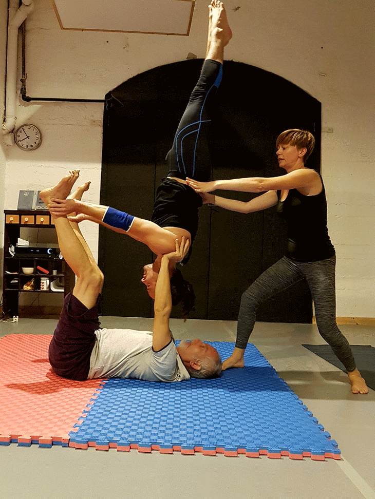 AcroYoga class in Budapest